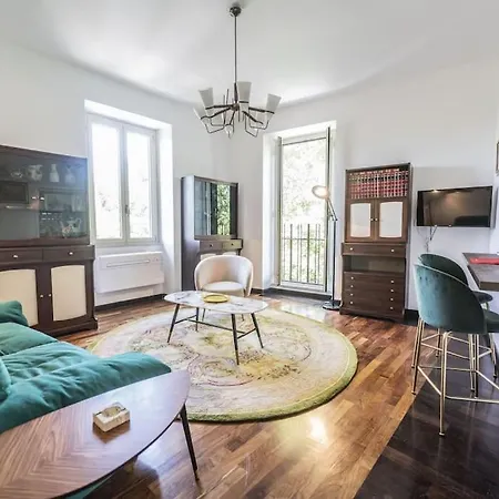 Apartamento Testaccio Luminous And Large *